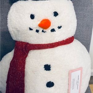 Sherpa Snowman pillow cupcakes and cashmere NWT. TikTok pillow